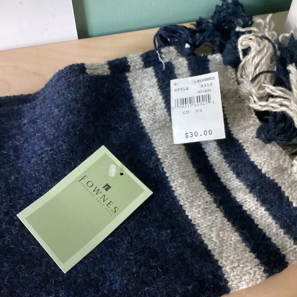 Fownes wool blend scarf - Picture 2 of 6